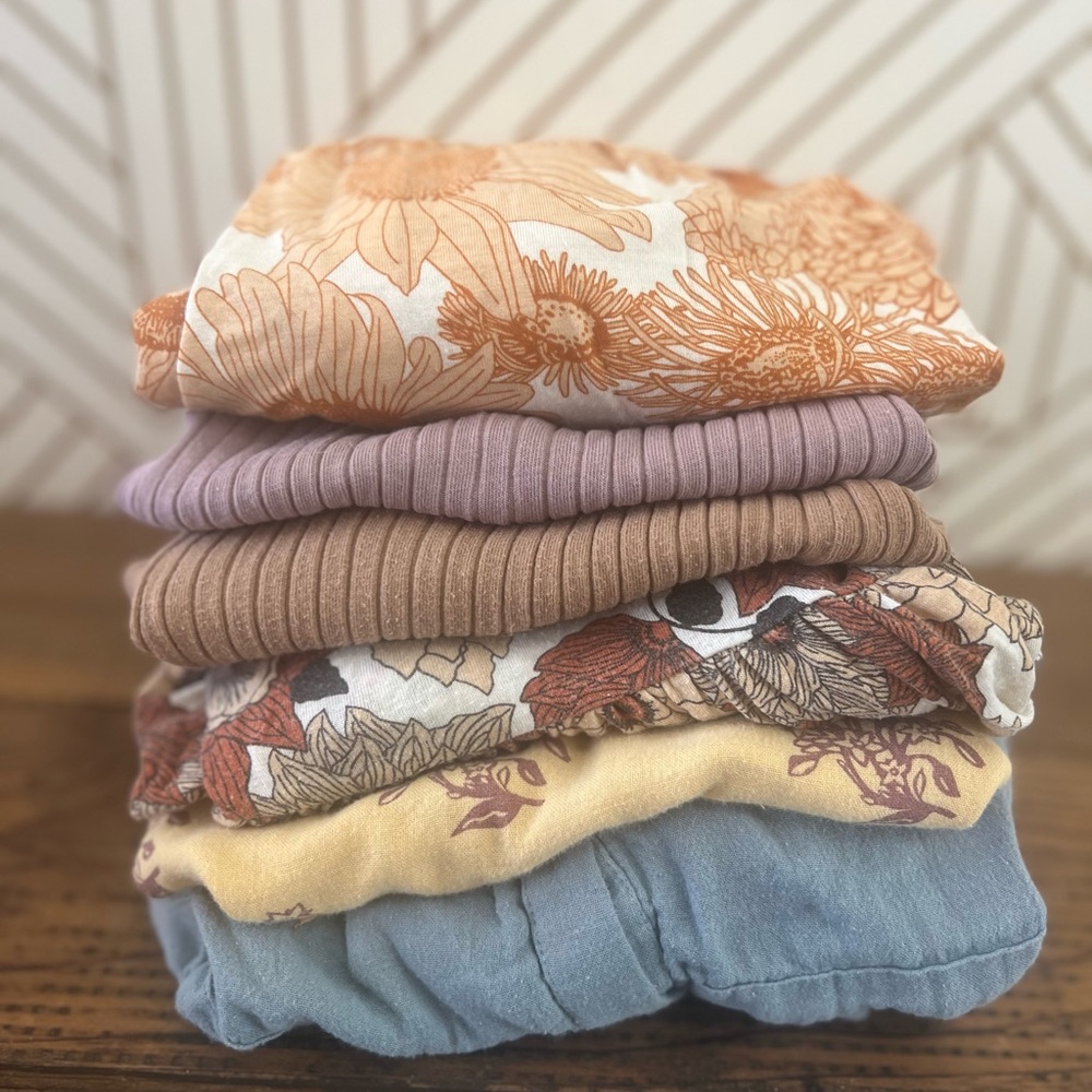 Kate Quinn Organic Lot of Girls’ Playwear, 7-8yr